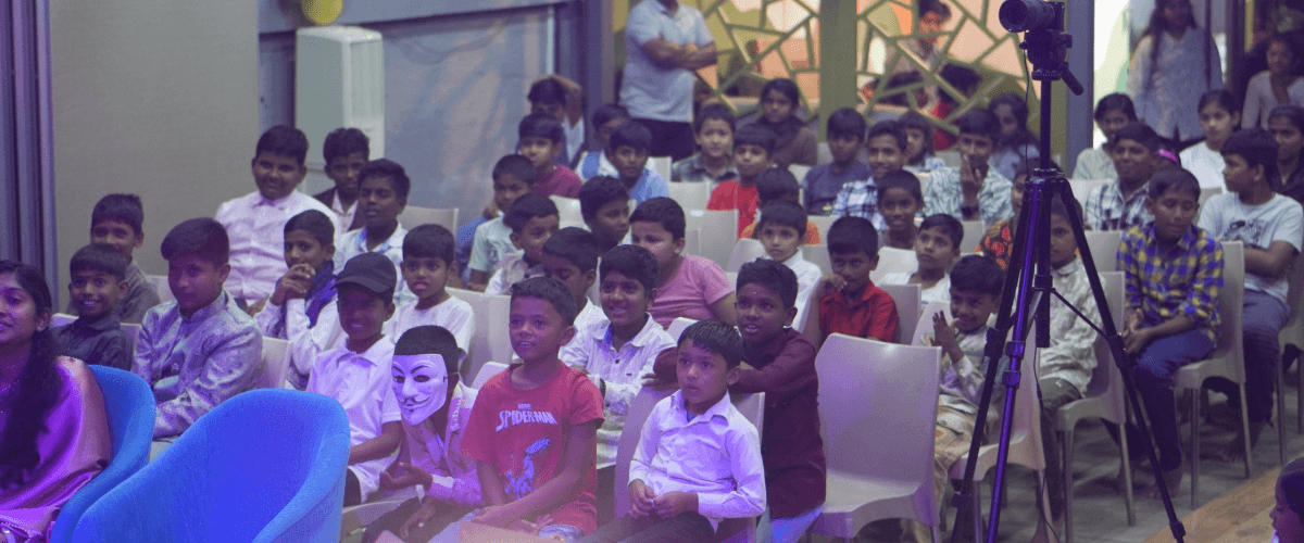 Kids worship at River Kids